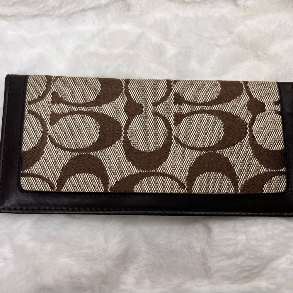 Coach Brown/Tan Signature Canvas Continental Check Wallet